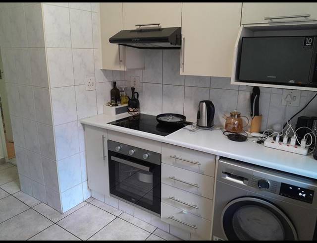 2 BEDROOM APARTMENT FOR SALE IN BEDFORD GARDENS